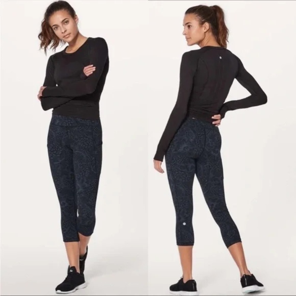 Lululemon Athletica Women's 4 Speed‎ Up Crop 21" In Nouveau Mach Leggings
